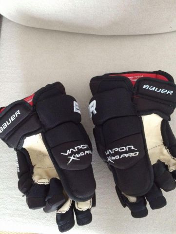 Bauer x60 gloves 14"