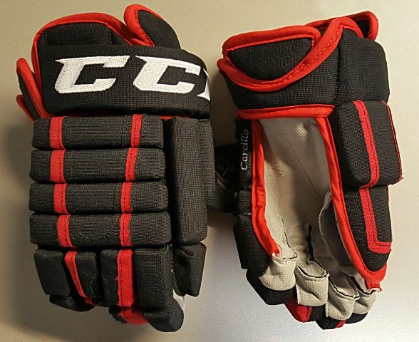 CCM PRO - MADE IN CANADA - CHICAGO/CARCILLO - TRADED